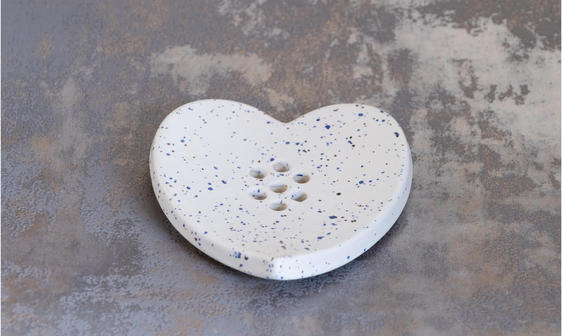 Heart-Shaped Handmade Ceramic Soap Dish - White Sand