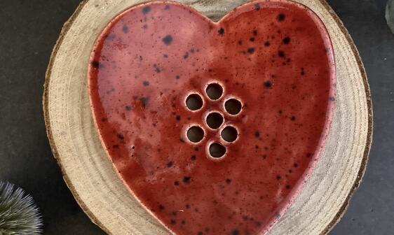 Heart-Shaped Handmade Ceramic Soap Dish - Berry